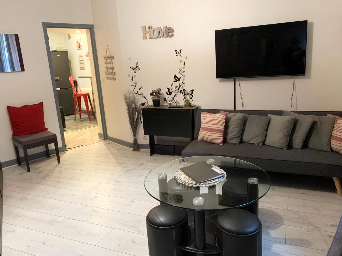 Appart Cosy Hypercentre Blois 5Mn Chateau Parking Voiture Velos Buitenkant foto